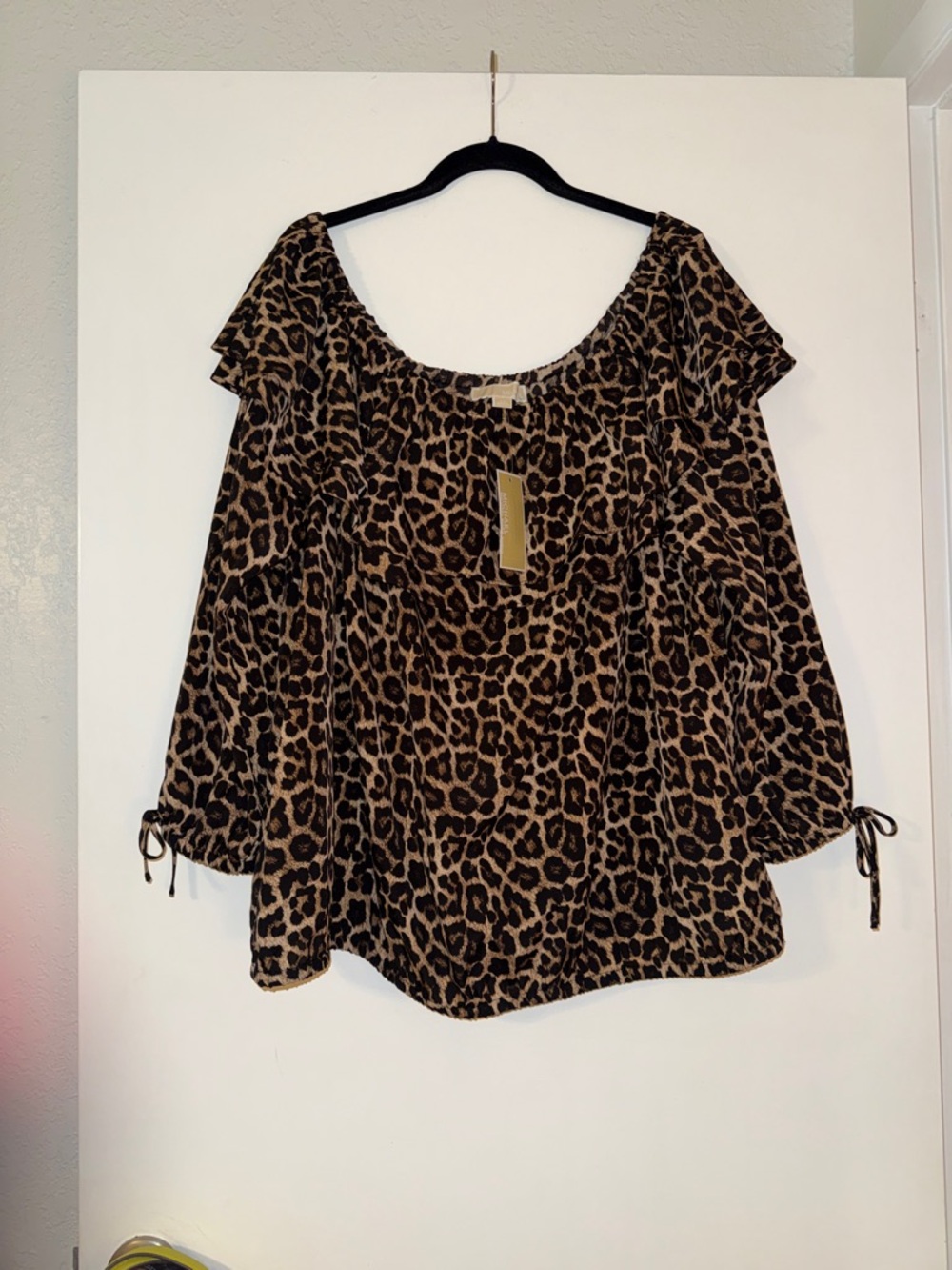 Michael Kors BNWT Size 2X Womens Leopard Off-Shoulder Blouse - Brown